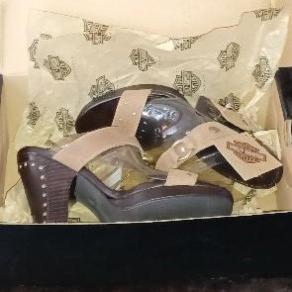Leather Harley Davidson Brown Studded High Heeled Slides - Size 8.5, NWT - Picture 2 of 7